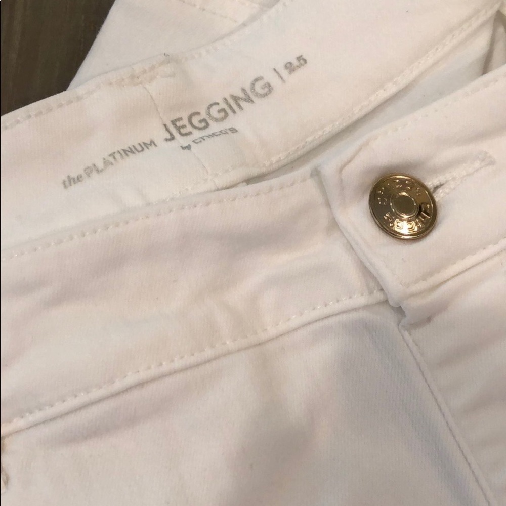Chico’s platinum Jegging white jeans